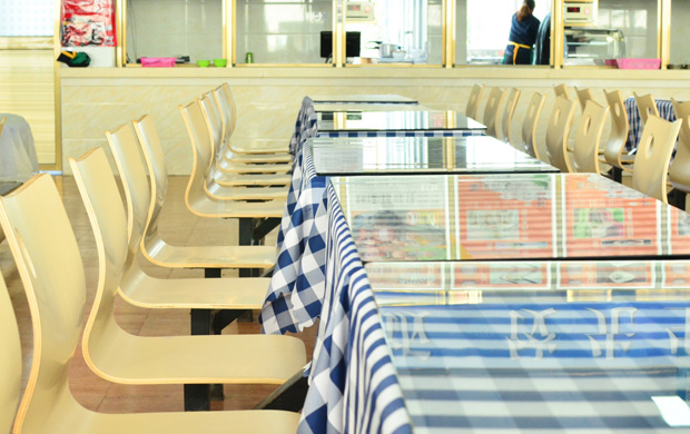 高素質(zhì)承包團隊